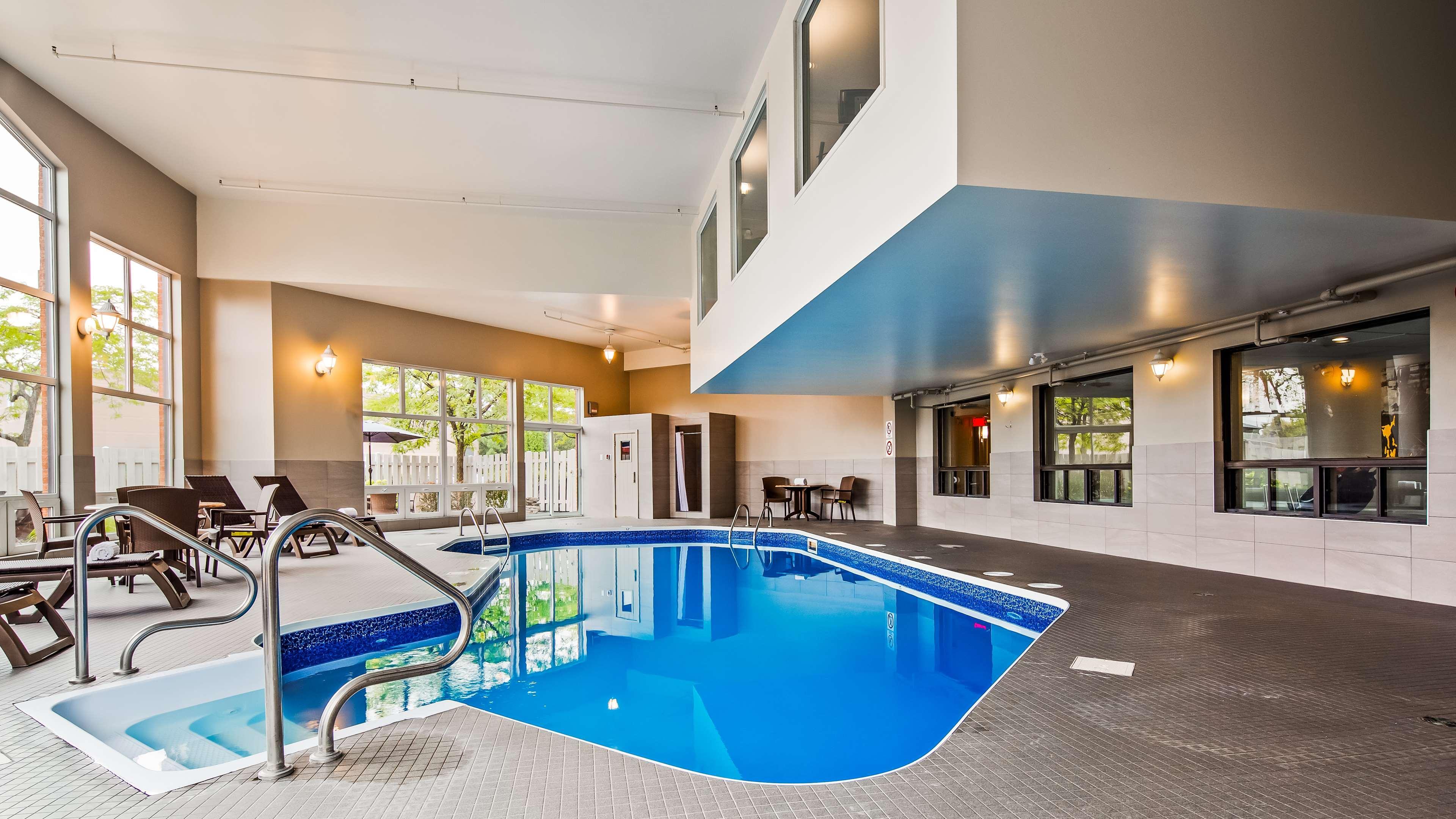 Best Western Hotel Brossard Exterior foto