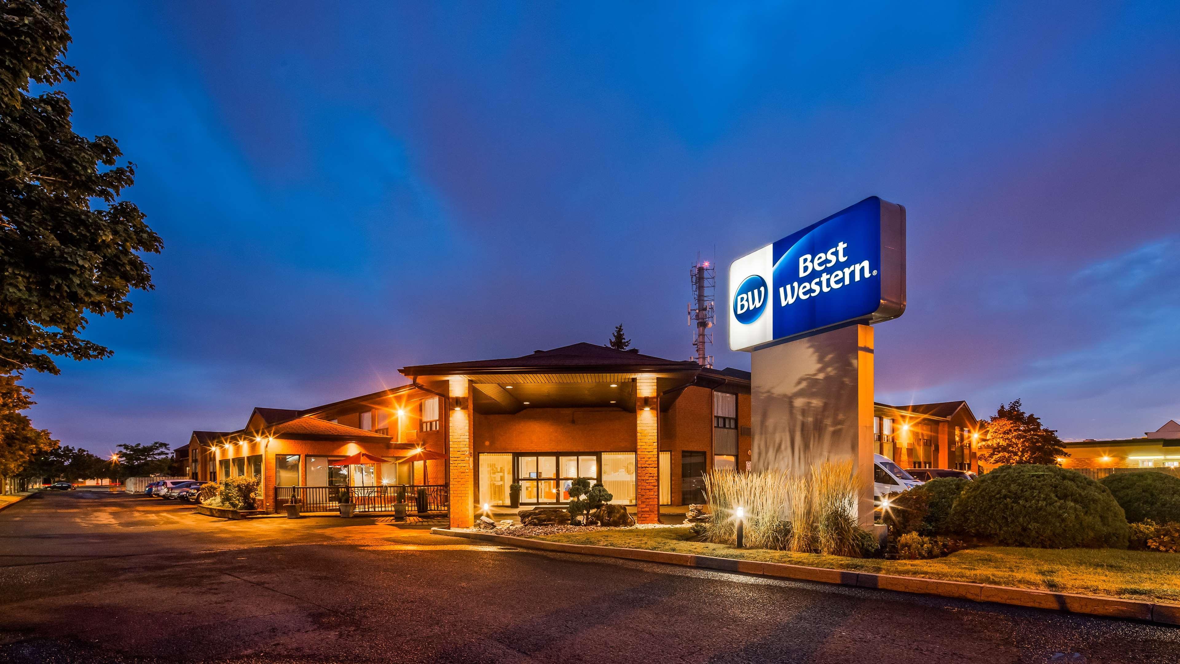 Best Western Hotel Brossard Exterior foto